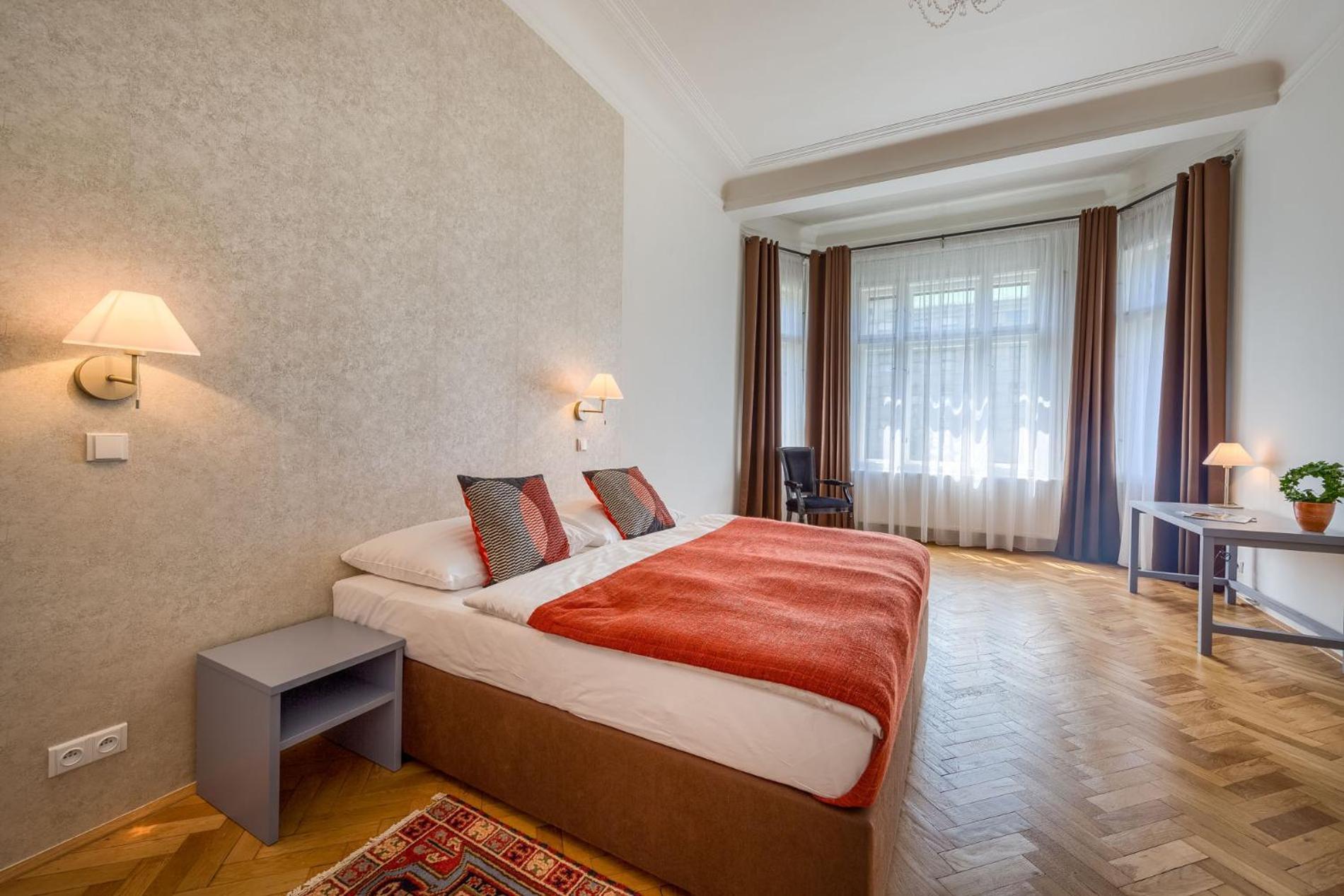 פראג Apartments 39 Wenceslas Square מראה חיצוני תמונה