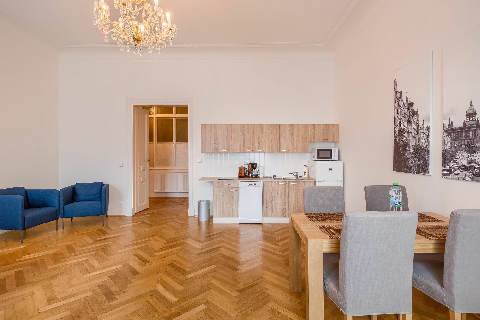 פראג Apartments 39 Wenceslas Square מראה חיצוני תמונה